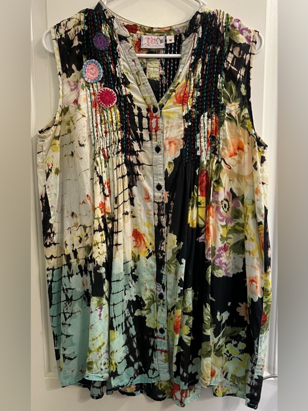 Women’s Embellished Sleeveless Tunic